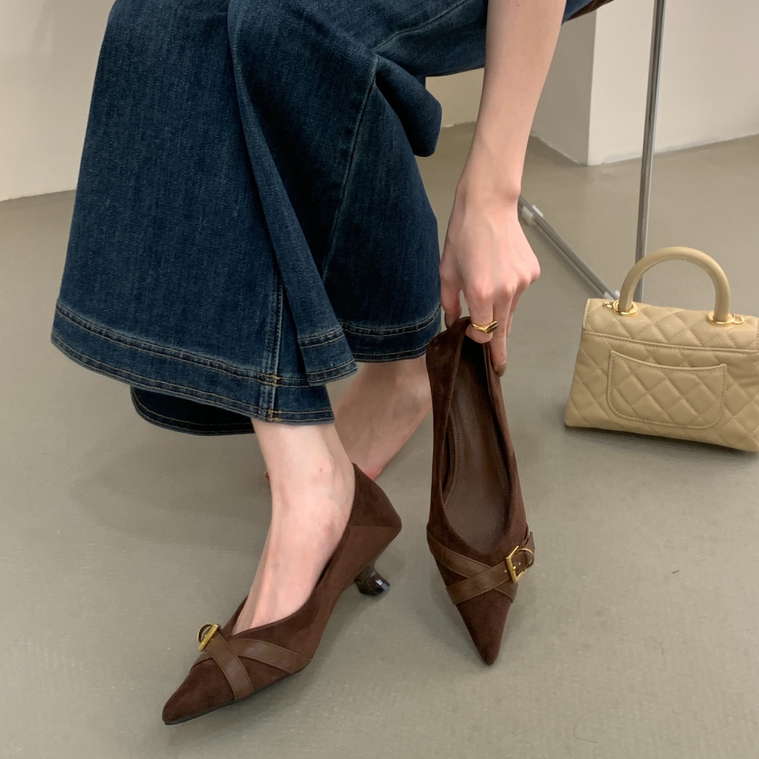 1768299713288_37CwVK.jpg 2026 New Spring Women's Fashion Chunky Heel Pointed Toe Shallow Slip-On Comfortable Elegant Shoes