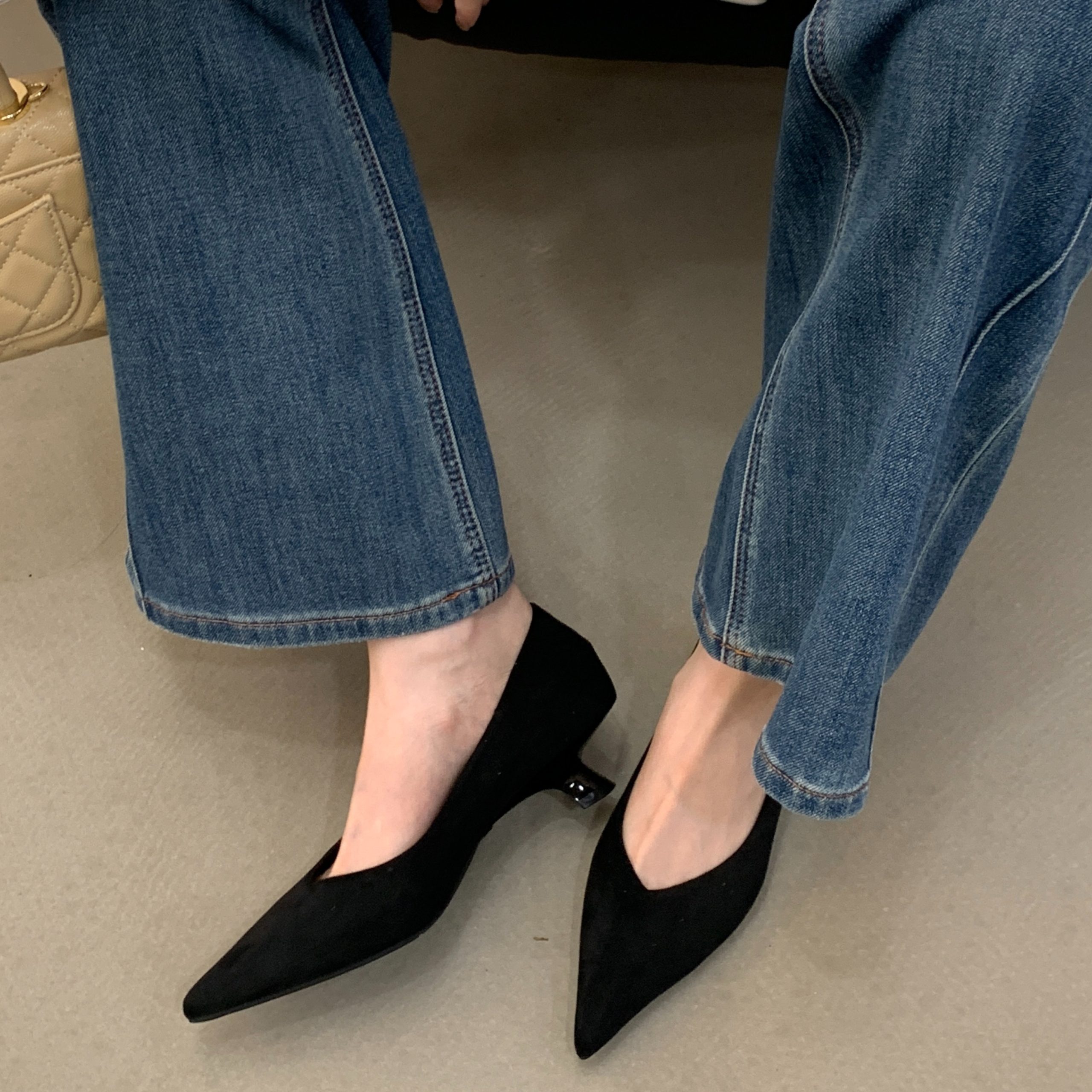 1768364300186_o5nI8x.jpg 2026 New Spring Fashion Chunky Heel Low Heel Pointed Toe Elegant Shallow Mouth Comfortable Professional Work Shoes for Women