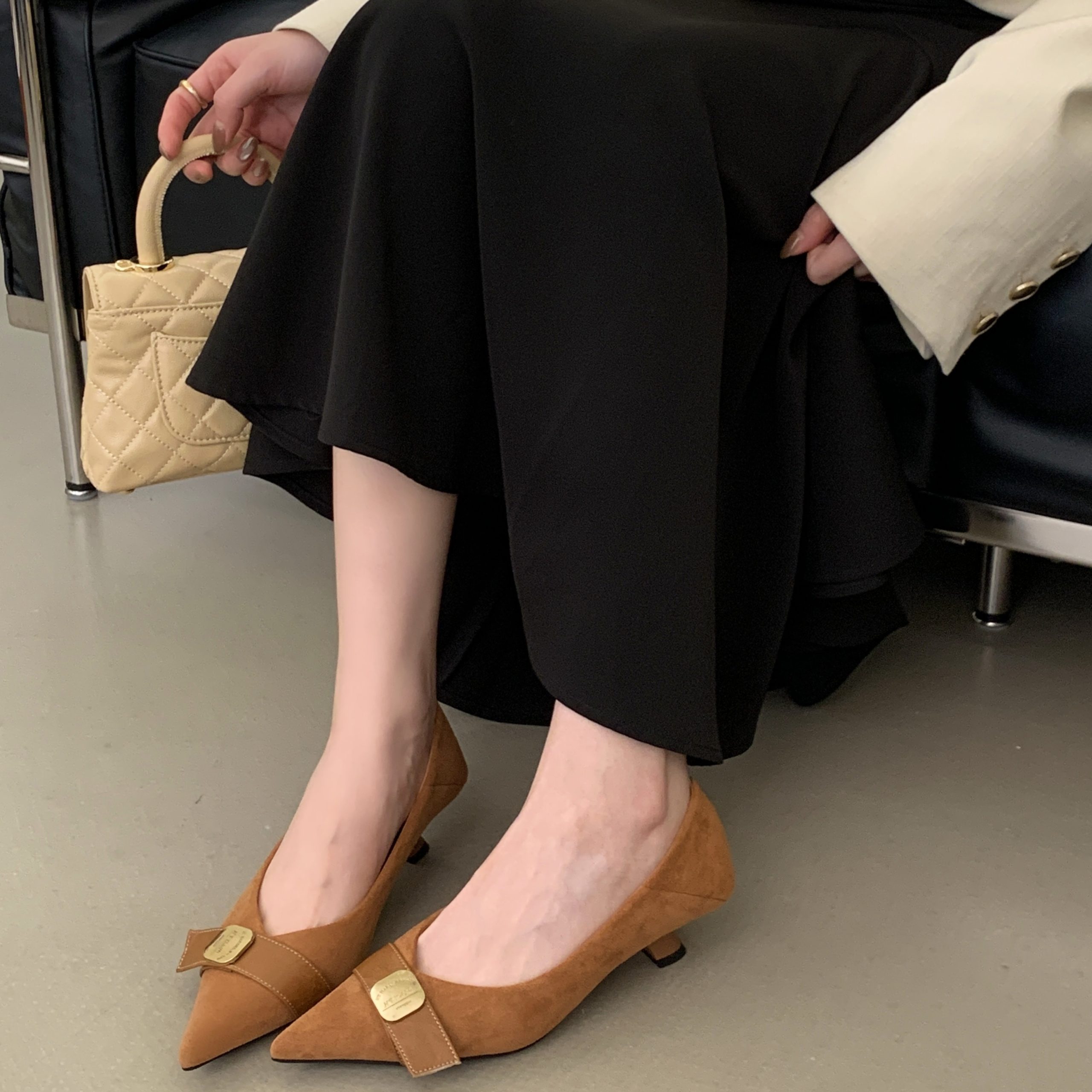 1768364920683_NvPw3b.jpg 2026 New Spring Fashion Low Heel Pointed Toe Comfortable Women's Slip-On Shoes