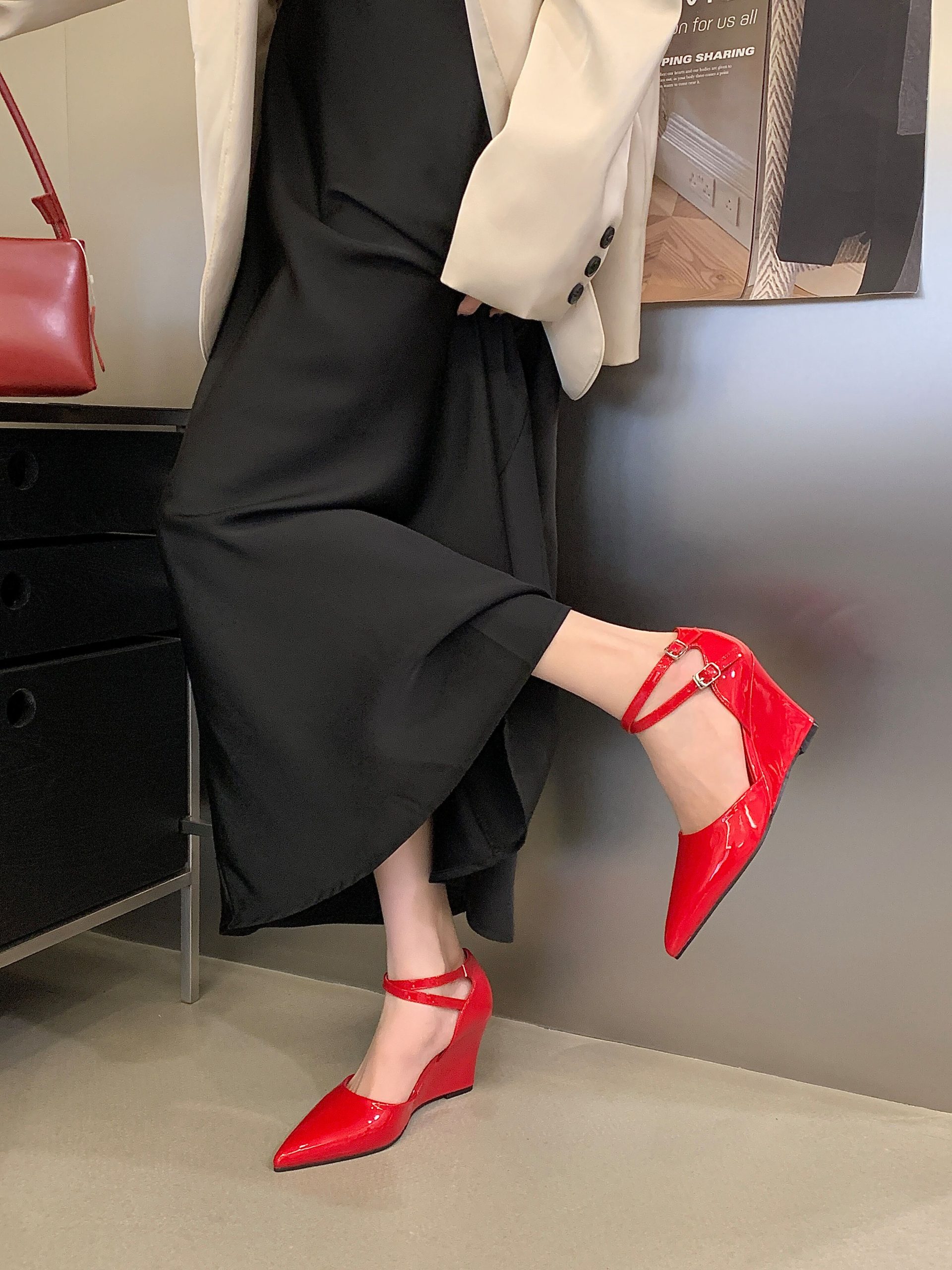 1771904702520_WVwpu7.jpg BUBUFLY 2026 New Women's Pointed Toe Mary Jane Heels Chunky Heel Closed Toe Wedge Sandals